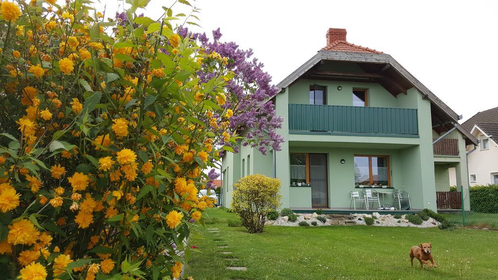 Apartman Nora Ii. Bük Екстериор снимка